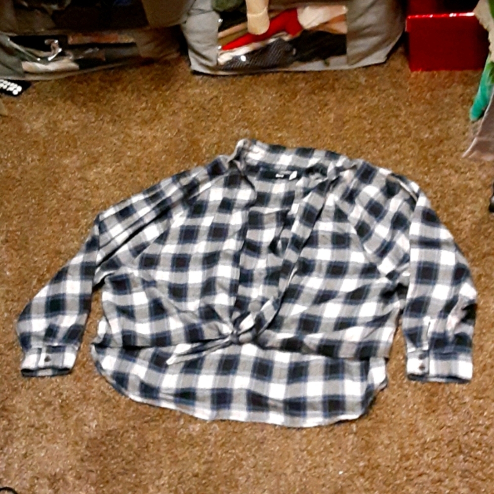 BDG plaid blue, grey, white size L